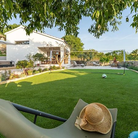 Holiday Home - Villa Thorak Anic Ngoại thất bức ảnh