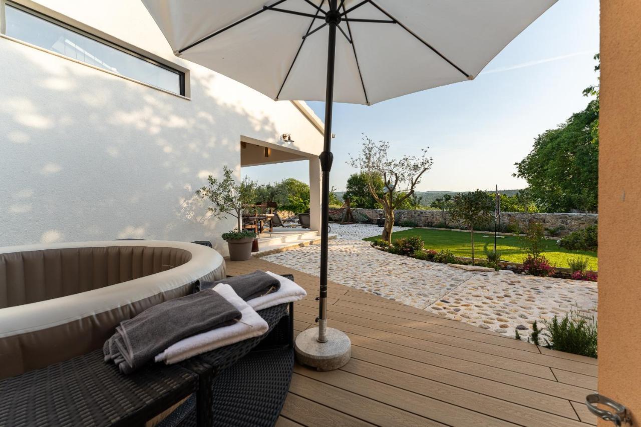 Holiday Home - Villa Thorak Anic Ngoại thất bức ảnh