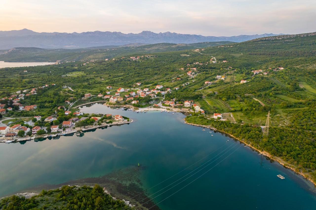 Holiday Home - Villa Thorak Anic Ngoại thất bức ảnh